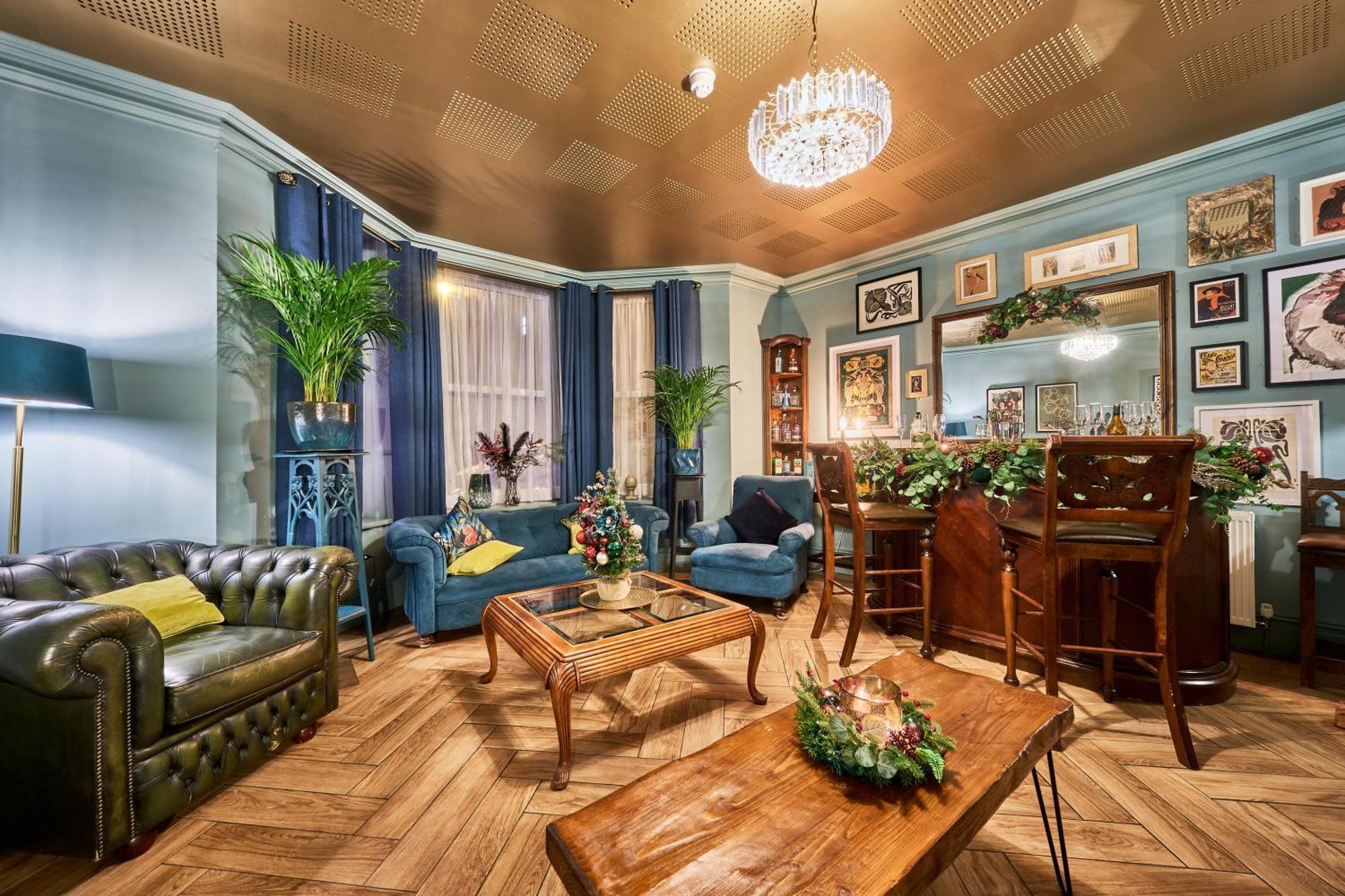 Art House Villa Лъндъндери Екстериор снимка