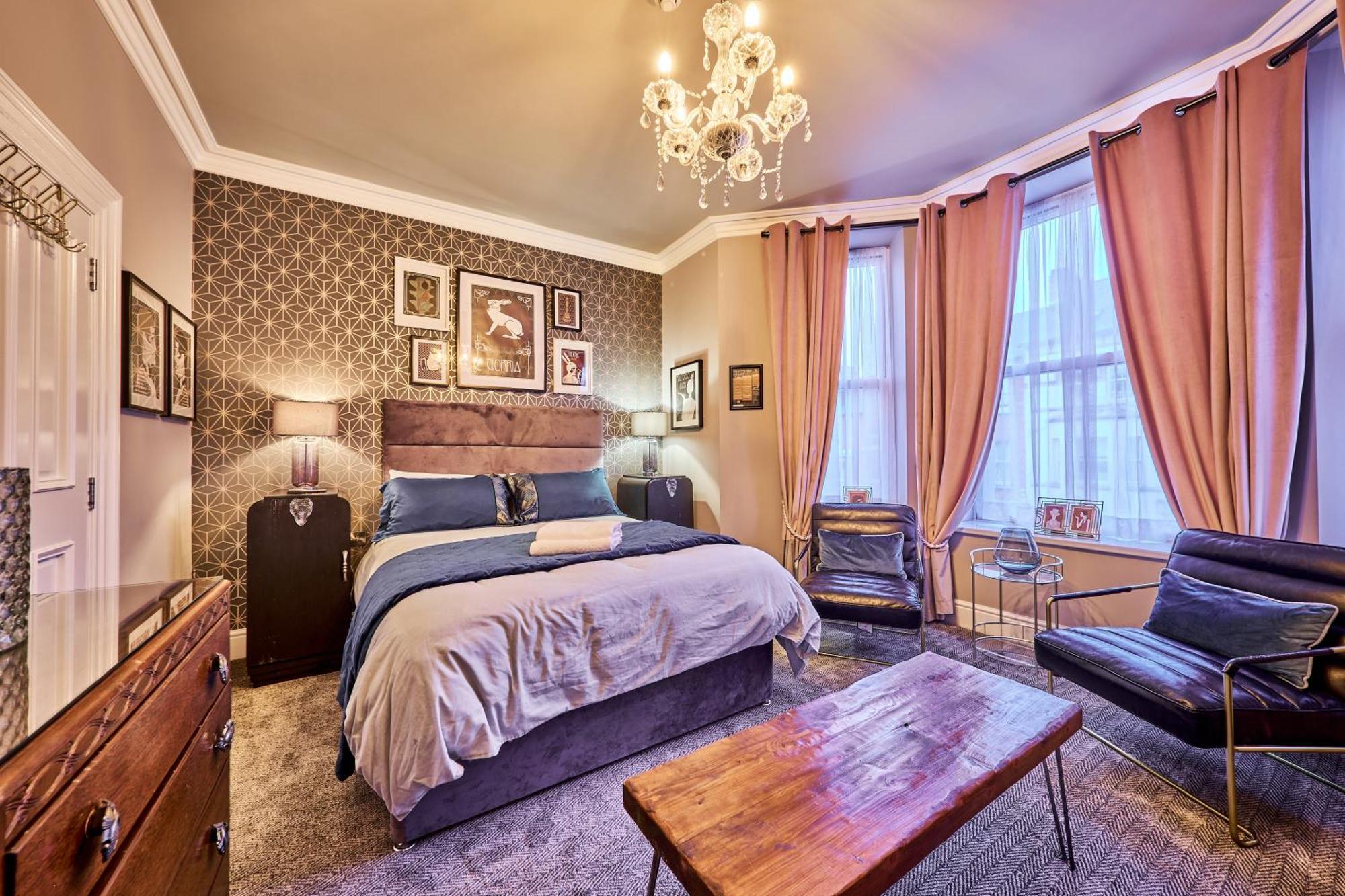 Art House Villa Лъндъндери Екстериор снимка