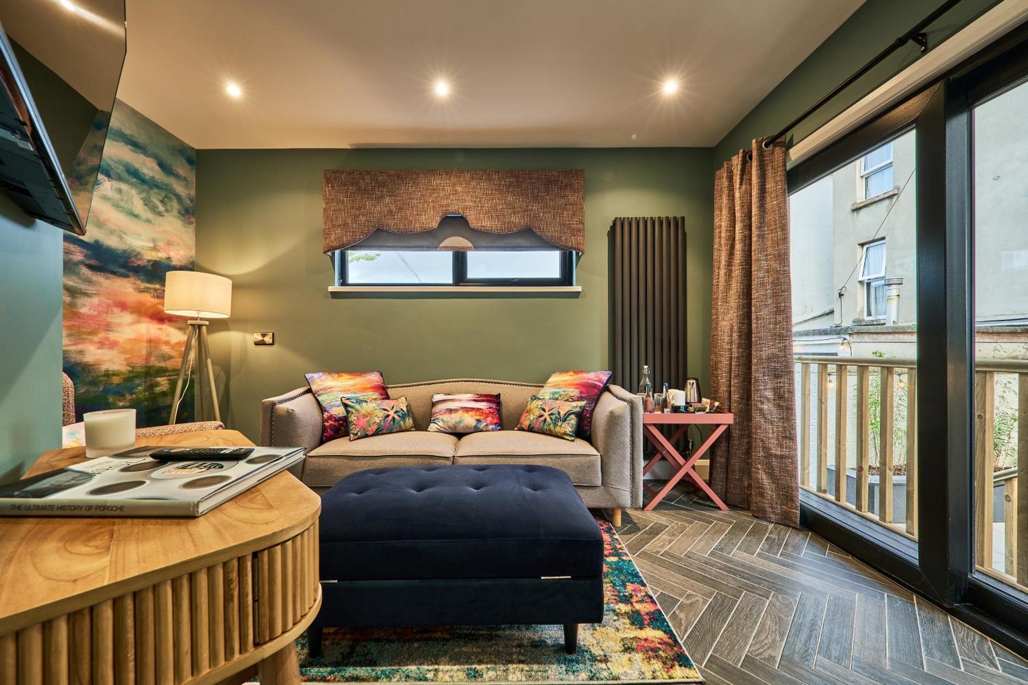Art House Villa Лъндъндери Екстериор снимка